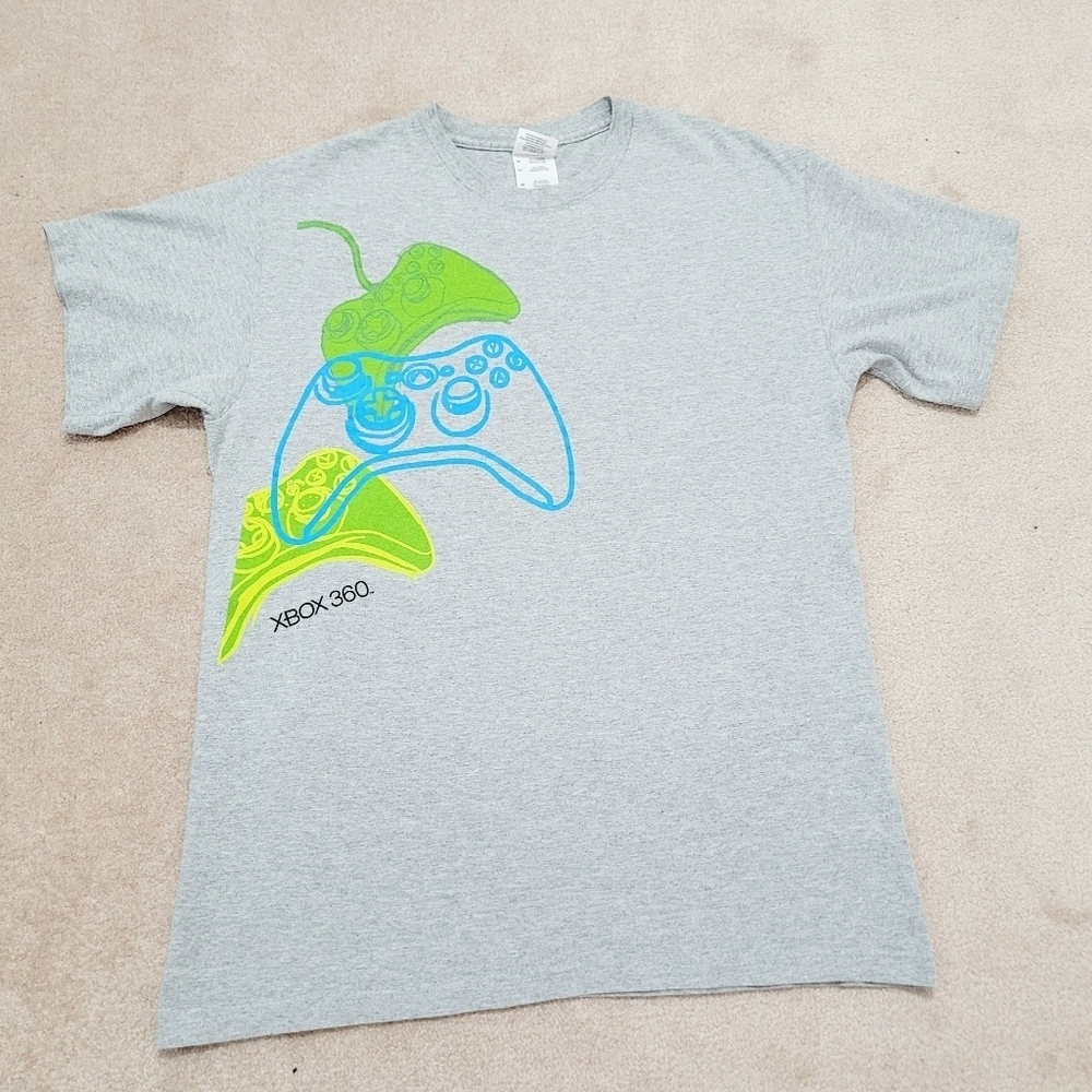XBOX 360 vintage T-shirt Unisex Size Medium Xbox Controllers